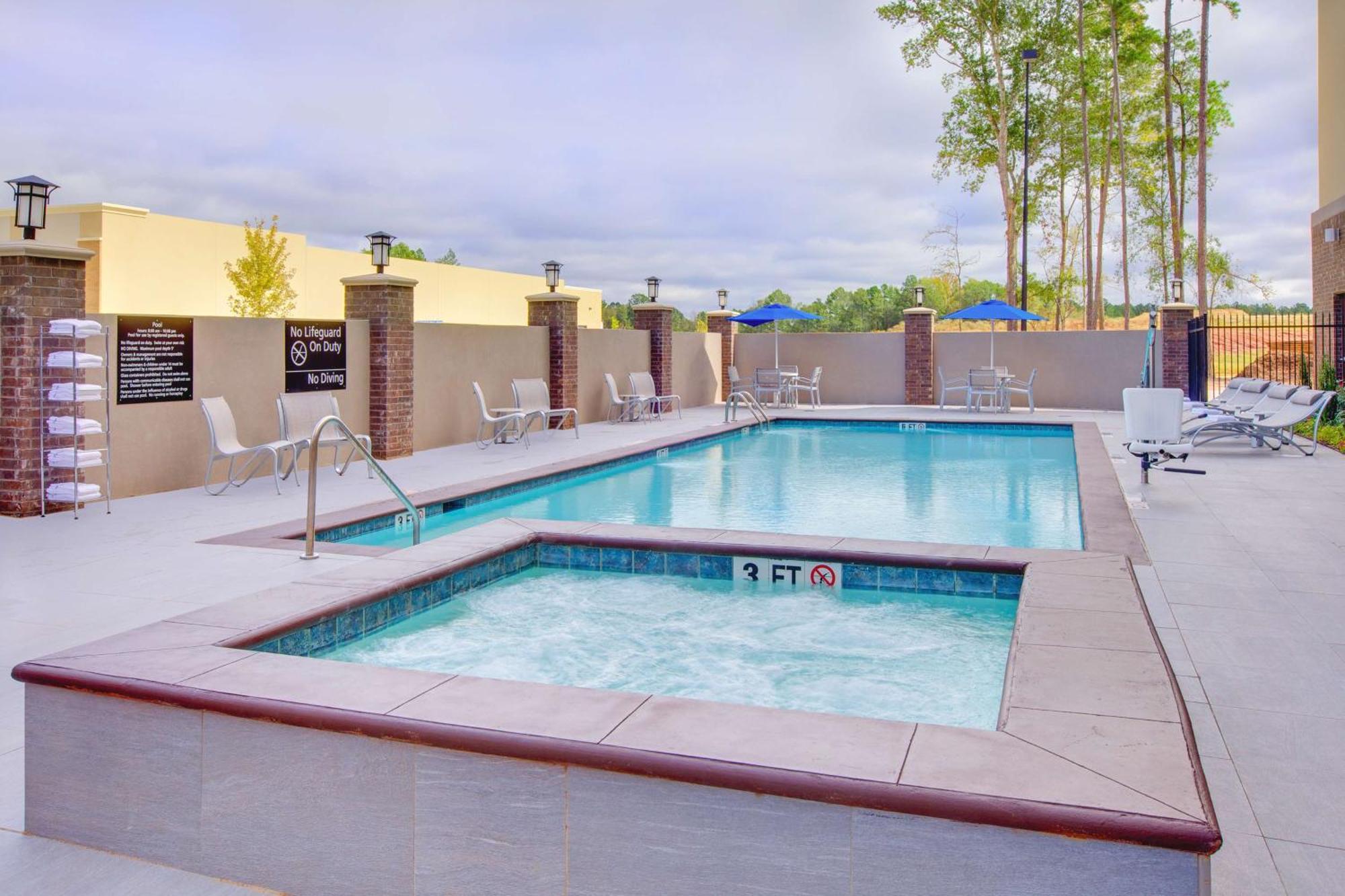Hampton Inn & Suites Tyler-South Екстер'єр фото